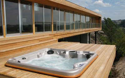 5 Strange and Unexpected Places to Put a Hot Tub